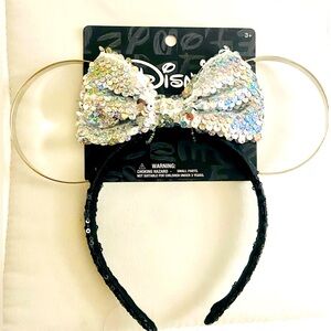 Disney Mickey Minnie Ears Silver Tone Metal Sequin Bow Aldi Exclusive 2025 NWT